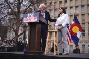 'No Apologies': Absentee Senator From Panem Objects to Flying With Hoi Polloi 30