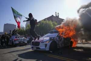 8 Police Cars Set on Fire in Brooklyn (in Solidarity with LA 'Uprising') 24