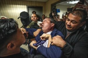 Democratic NYC Mayoral Candidate Arrested By Masked ICE Agents 2