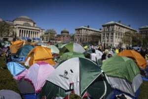 Columbia's Faculty Radicals Aren't Happy About President Shipman's Apology 27