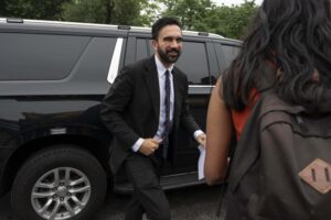 Everyone All Hot and Bothered About the Jihadi Running for Mayor in NYC 25