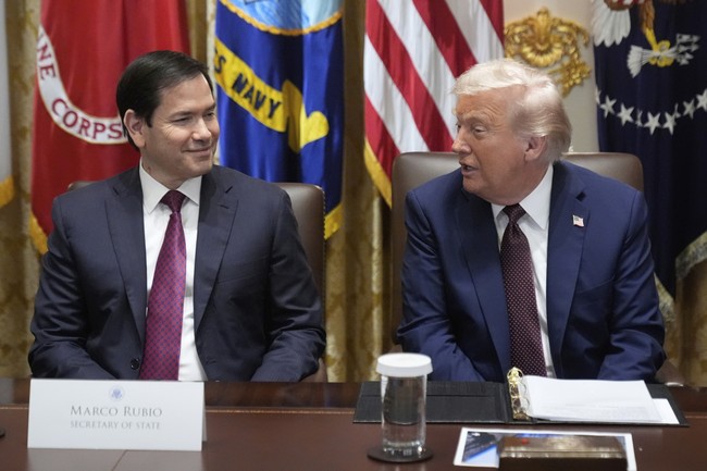 TRIUMPH: Team Trump Tramples UN Carbon Tax on Shipping 1 TRIUMPH: Team Trump Tramples UN Carbon Tax on Shipping 1