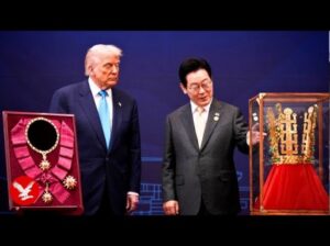Korea Gifts Trump Golden Crown So He Can Pretend To Be King 10 Korea Gifts Trump Golden Crown So He Can Pretend To Be King 10