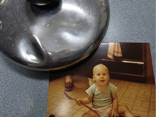 Screen Time, Cell Phones, and the Littlest Kiddos 1 Screen Time, Cell Phones, and the Littlest Kiddos 1